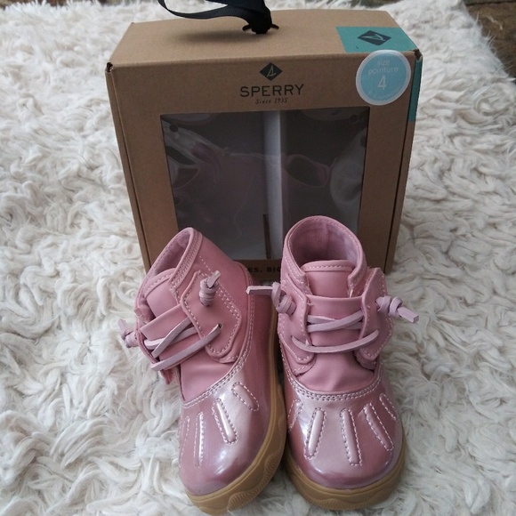 Sperry Other - New Sperry ice storm crib pink shoes 4